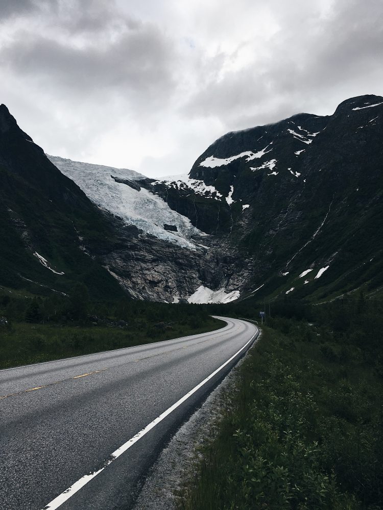 THE MOVING FEET - Dos semanas de road trip por Noruega
